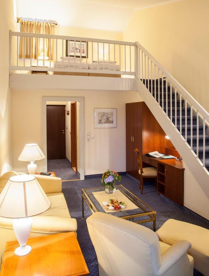 Hotel Hofmark 바트 비른바흐 외부 사진