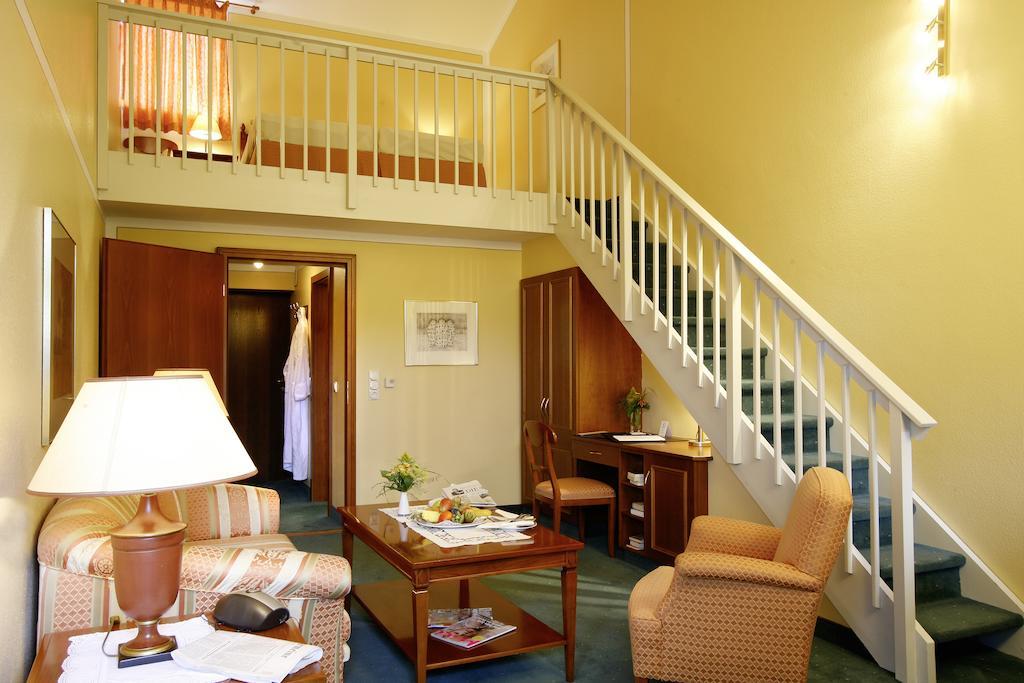 Hotel Hofmark 바트 비른바흐 객실 사진